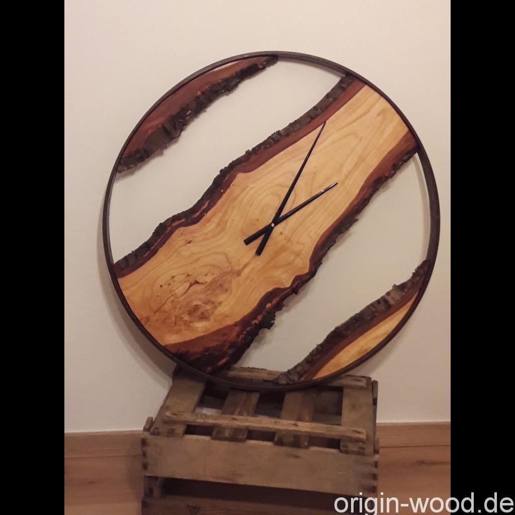 Uhr
