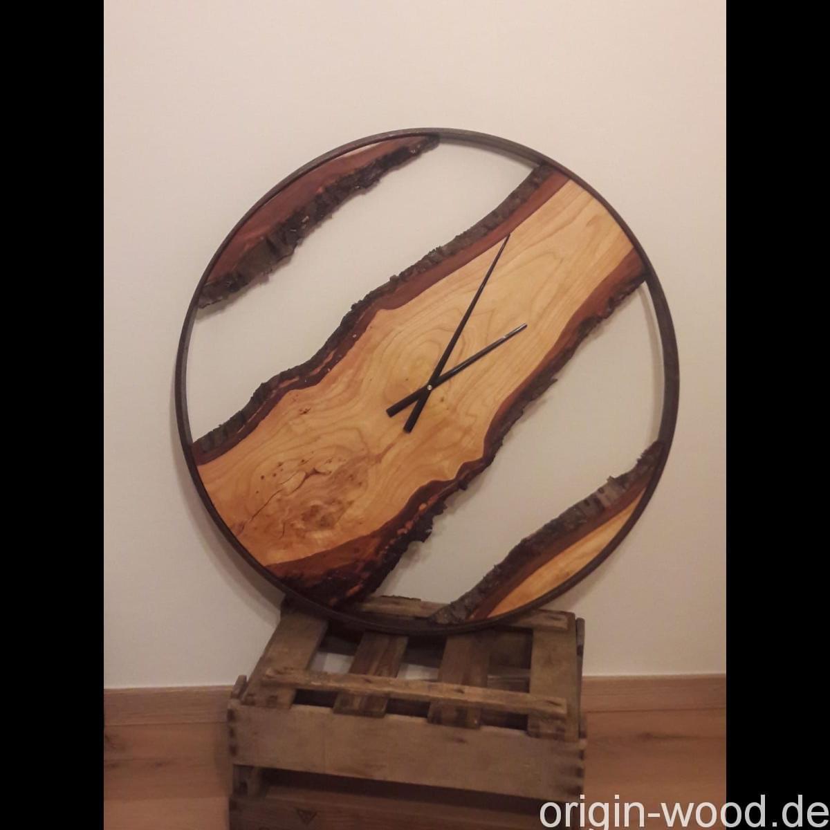 Uhr